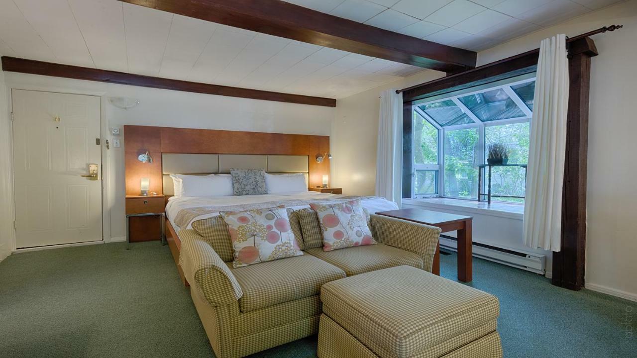 Auberge Handfield Et Spa Saint-Marc-sur-Richelieu Esterno foto